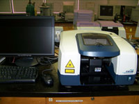 Jasco FTIR-4100 Infrared Spectrophotometer with Pike MIRacle ATR