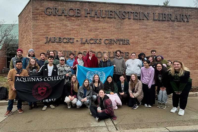 Aquinas students prepare to travel to a Model UN conference