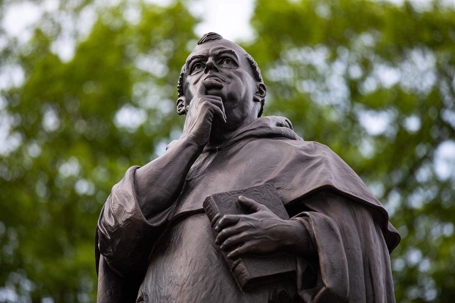 St. Thomas Aquinas statue