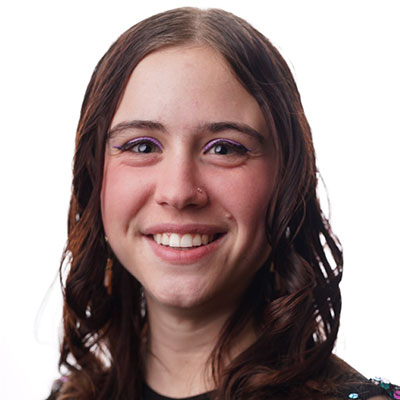 Annah Stang